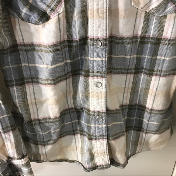 Shyanne cotton spandex light gray plaid button down long sleeve shirt size Small - Picture 6 of 10